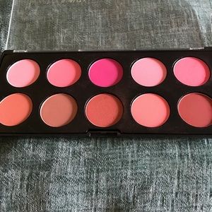 Blush Pallet